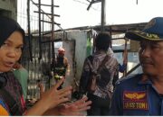 Di Mana Pemilik Kios Saat Kebakaran Terjadi?