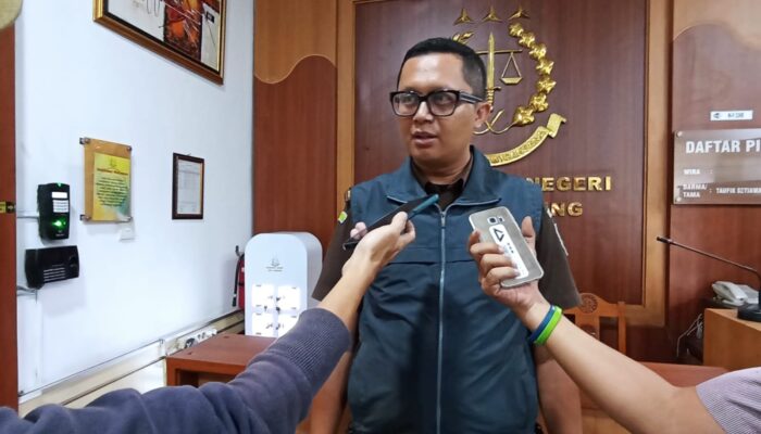 Tersangka Kasus Penjualan Rumah Mewah di Kota Bandung Ditahan Kejaksaan