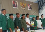 Pengambil Formulir PKB Kota Tasik, Pengusaha, Akademisi Hingga Komika