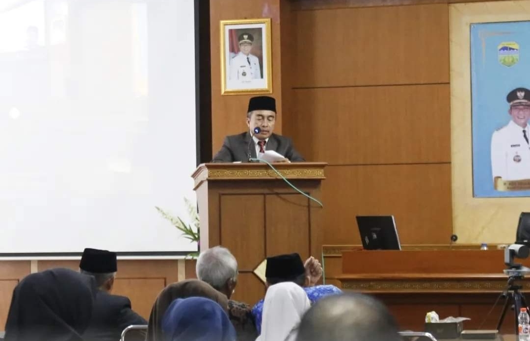 Angka Kemiskinan dan Pengangguran