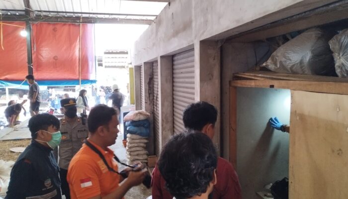 Penemuan Jasad Lelaki di Pasar Cikurubuk