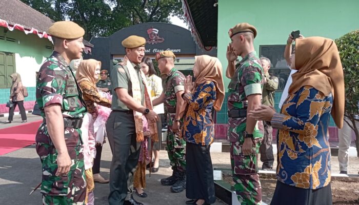 Danpussenarmed Laksanakan Kunjungan Kerja di Yonarmed 4 Parahyangan