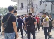 PT BRP Cianjur: Massa Gabungan Karyawan dan Warga Bentrok dengan Sekelompok Orang