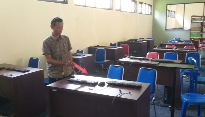 Waduh, 28 Unit Komputer SMKN Manonjaya Tasikmalaya Raib Dalam Semalam