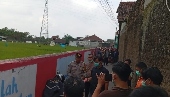 Geger di Cilembang, Pemotor Dikira Meninggal Duduk di Motor