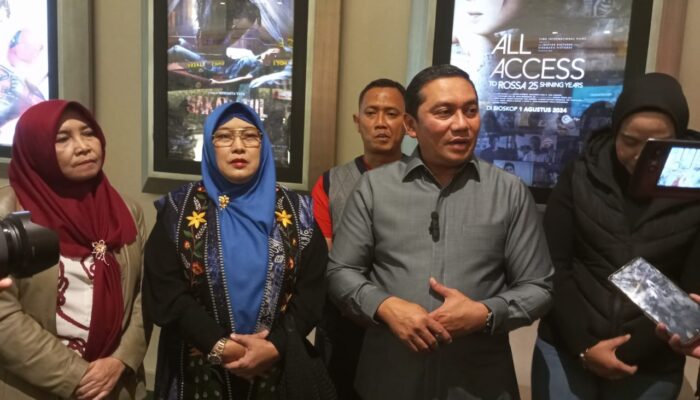 Rossa Bukan Wonder Woman, Dibalik Suksesnya Ada Tim yang Solid