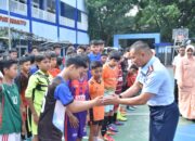 Danlanud Husein Sastranegara Berikan Bantuan Alat Olahraga ke Sekolah Angkasa