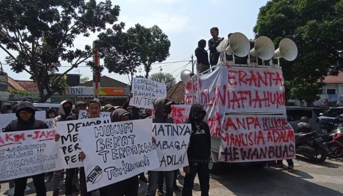 Datangi PN Bandung dan Kejati Jabar, Aliansi Mahasiswa Hukum Indonesia Minta Proses Hukum Tak Boleh Diintervensi