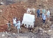 CIANJUR: Operator Alat Berat Tewas Tertimbun Longsoran Tanah