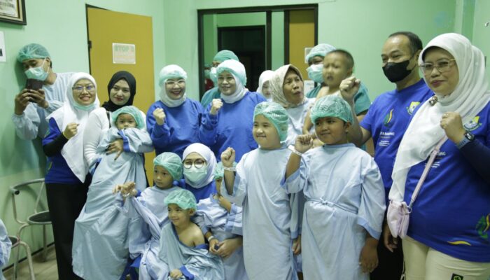 Dinsos dan RSUD Kota Bandung Berkolaborasi Gelar Khitanan Massal