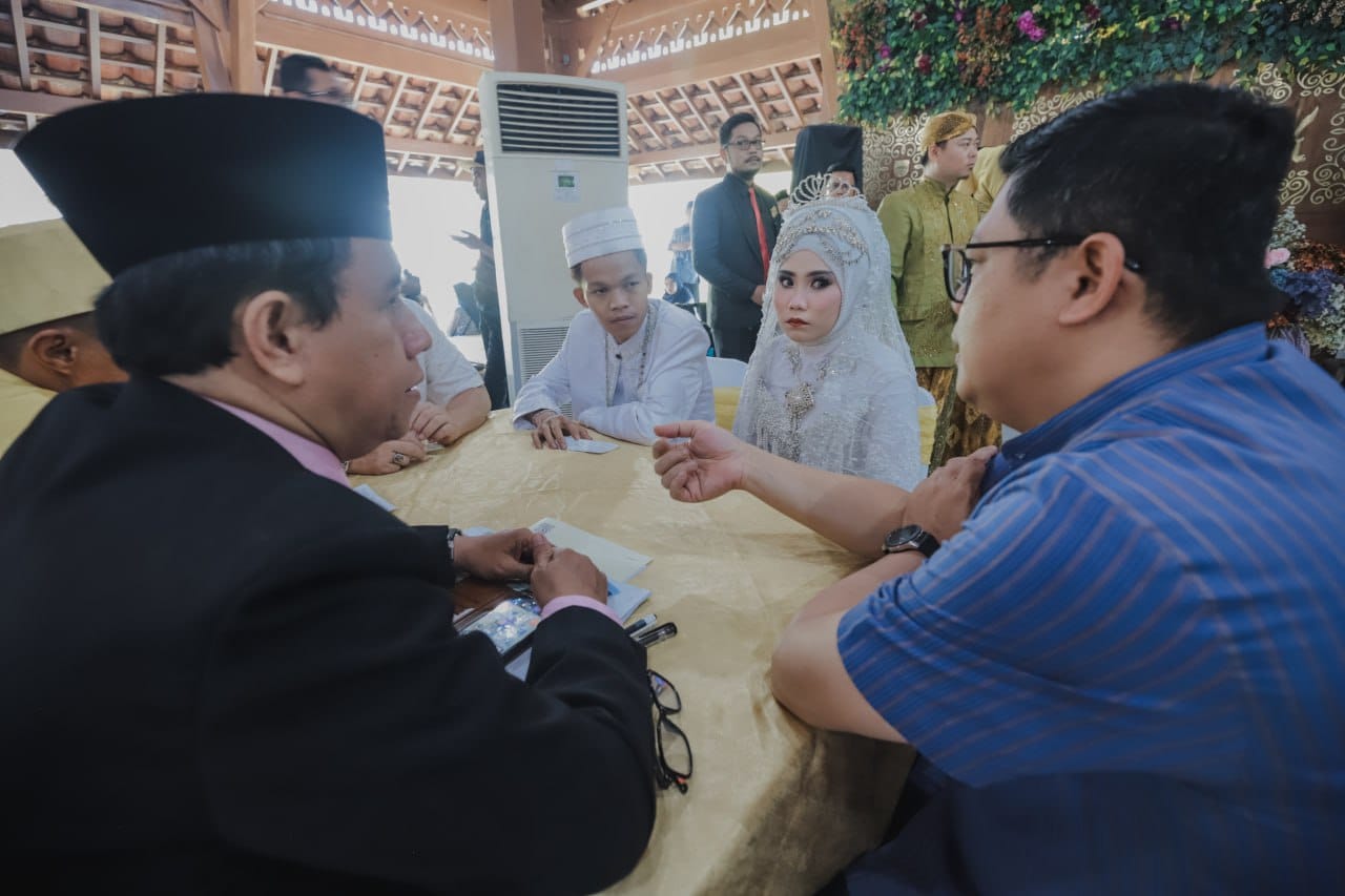 Nikah massal pada momen Hari Jadi Kota Bandung Tahun 2024. *