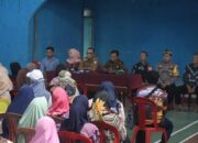 Gerakan Emak-emak Menggugat, Tuntut Kades Cisewu Mundur, Ini Alasannya