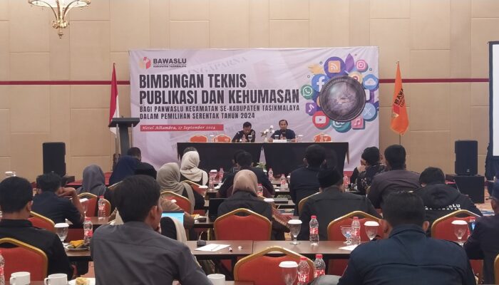 Humas Panwascam se-Kabupaten Tasikmalaya Ikuti Pelatihan Publikasi