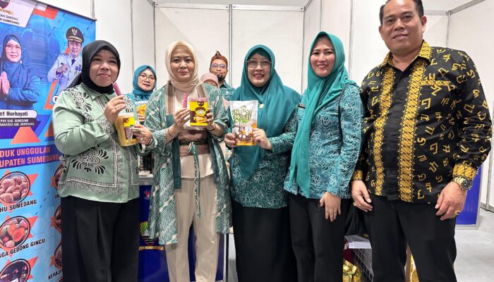 Ubi Cilembu Mautik Sumedang Raih Perhatian di West Java Expo 2024: Kunci Diversifikasi Pangan Lokal