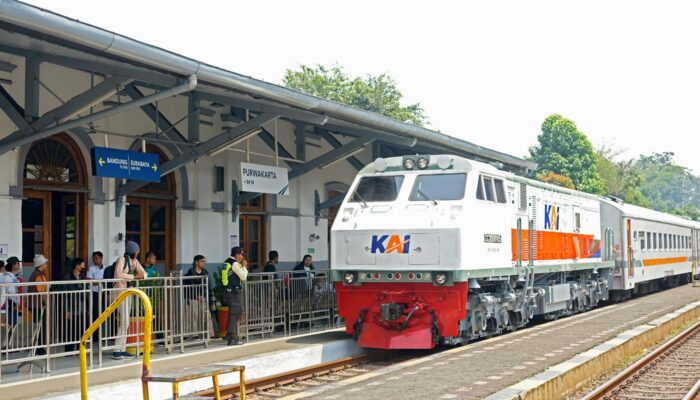 Solidaritas dari Atas Rel: Railfans Indonesia Ulurkan Tangan, Salurkan Bantuan untuk Korban Bencana di Sumatera Utara