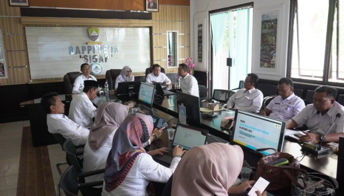 Ada Apa, Sekcam di Sumedang Dikumpulkan di Bappppeda 