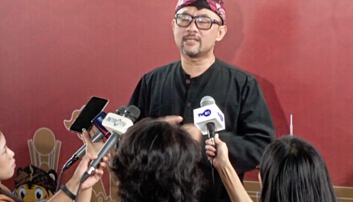 Debat Publik Pilgub Jabar, Ronal Surapradja Luncurkan SIKOMING dan SIAMING