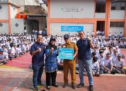 Apresiasi kepada Champion Piala by.U 2024, Telkomsel Bagikan 1.000 Voucher by.U  ke Siswa SMAN 18 Bandung