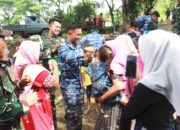 Lanud Husein Sastranegara Berikan Trauma Healing untuk Pulihkan Semangat Anak-anak Korban Bencana di Cianjur