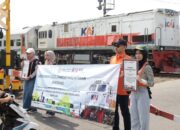 KAI Daop 2 Ingatkan Masyarakat untuk Tidak Beraktivitas di Jalur Rel Kereta: Berbahaya, Nyawa Taruhannya