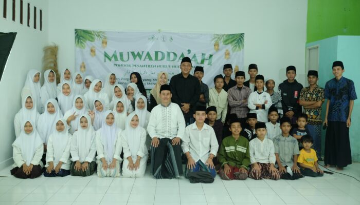 Tafaruqan 1446 H: Momen Haru Perpisahan Santri Pondok Pesantren Nurul Huda Cikandri