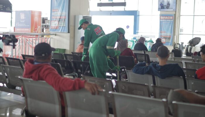 Supersol Kampanye Mudik Bersih Anti Kuman di Jalur Mudik Jawa dan Bali