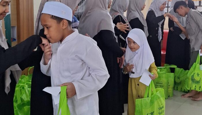 SD Ar Rafi’ BHS Sumedang Kembali Gelar Ramadhan Charity 2025, Berbagi Kebahagiaan dengan 100 Anak Yatim