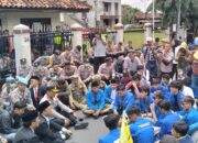 Usai Pidato Perdana, Viman-Diky ‘Dijemur’ di Depan DPRD Kota Tasik