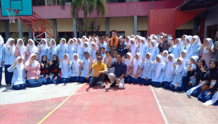 Belajar 5 Hari Diterapkan Sekolah di Sumedang