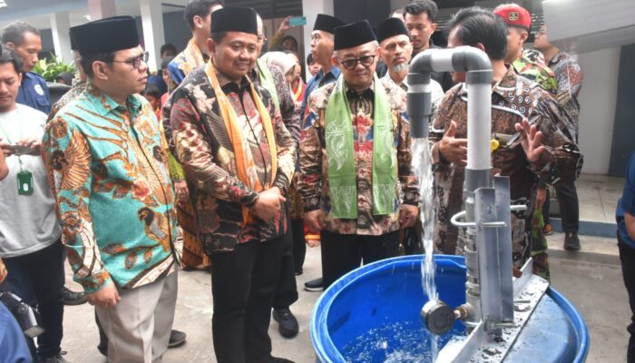 Mendikdasmen Luncurkan Jurusan Energi Baru Terbarukan SMK Muhammadiyah 1 Sumedang