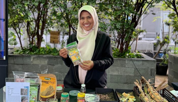 Kartini Penggerak Lingkungan dari Sampah Bukit Berlian