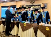Gelar Doktor Dengan Predikat Cumlaude Diraih Kombes Adi Sumirat