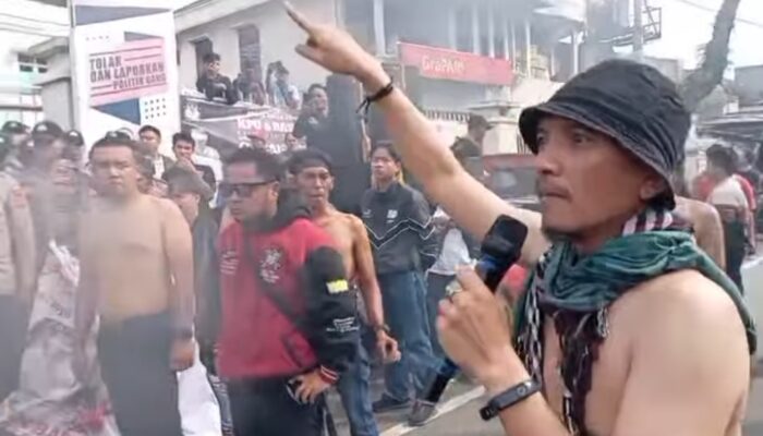 Aliansi Masyarakat Menggugat Gugat KPU dan Bawaslu