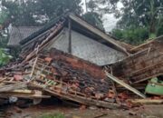 Dampak Longsor di Salawu: Empat Rumah Hancur, Sembilan Terancam