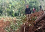 Longsor di Tenjowaringin Memakan Korban, Dua Jenazah Masih Tertimbun