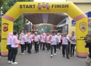 Jalan Santai dan Panggung Hiburan Warnai Peringatan Hari Bhayangkara ke-79