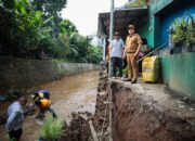 Pemkot Bandung Gerak Cepat Tangani Longsor di Cicaheum