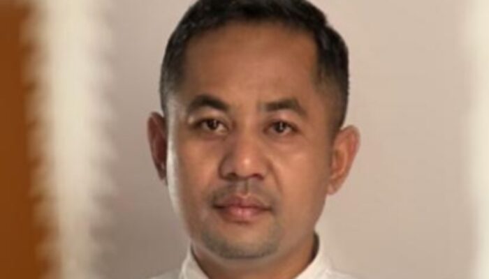 Jeffrie Geovanie Sang Politisi Realistis