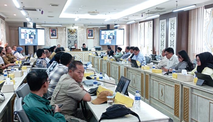 DPRD Jabar Pertemukan Diskominfo dengan Direktur DEEP Indonesia Soal Kasus Dugaan Doxing