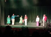 Melalui “Para Petarung”, Teater Djarum Ajak Penonton Introspeksi Lewat Cermin Kehidupan