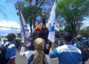 Buruh Kepung Gedung Sate, Dadan Sudiana: Kami Suarakan Perlawanan!