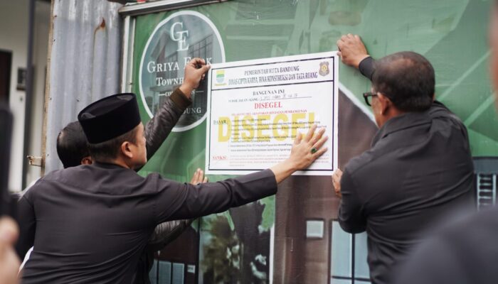 Pemkot Bandung Segel Proyek Perumahan di Gumuruh yang Diduga tak Kantongi Izin