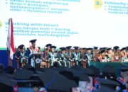 Mensos Saifullah Yusuf Kukuhkan 430 Wisudawan Poltekesos Bandung