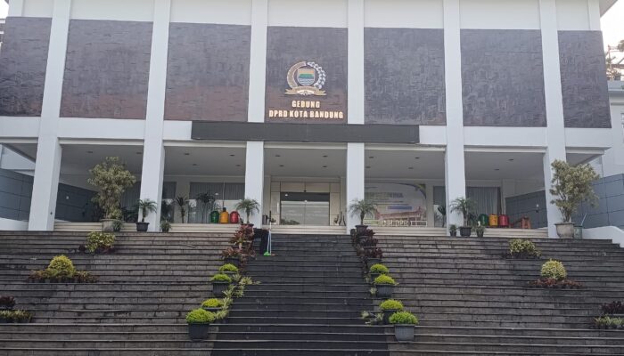 Pansus 11 DPRD Kota Bandung Bahas Raperda tentang GDPK Kota Bandung 2025–2045