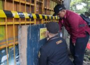 Satpol PP Kota Bandung Sita 134 Botol Minuman Beralkohol dan 1.303 Obat Ilegal