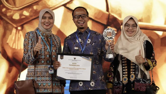 PTBI 2025, Kota Tasik Raih Penghargaan TPID Kota Berkinerja Terbaik Nasional