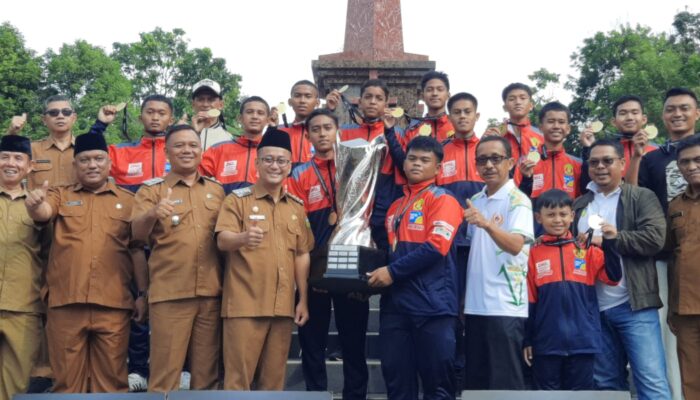 Pemkab Tasikmalaya Apresiasi Prestasi Gemilang Tim Futsal SMKN Bantarkalong