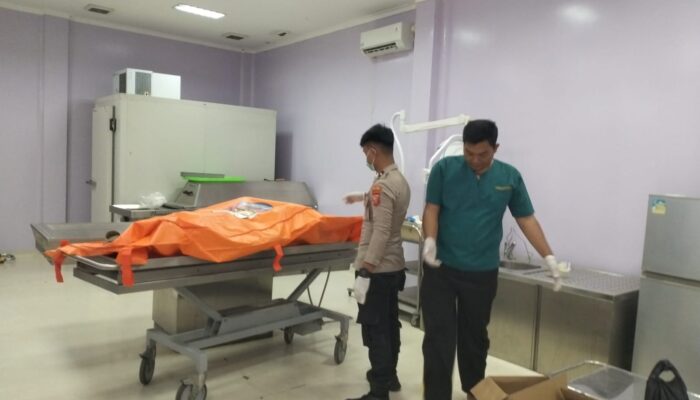 Mayat Wanita Tanpa Identitas Ditemukan Membusuk di Bekas Kantor KPRI Sukra Indramayu