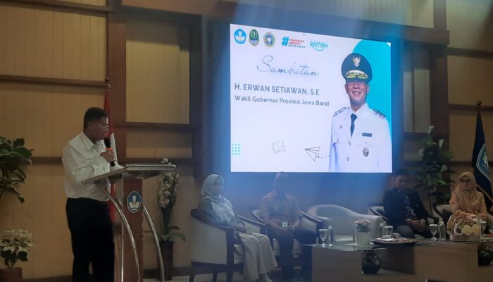 Sejalan dengan Gapura Panca Waluya, Erwan Setiawan Apresiasi Dedikasi FK PKBM Jabar