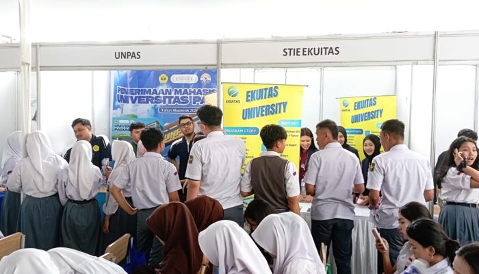 SMAN 16 Bandung Tancap Gas: Dari EduFair hingga Implementasi Gerbang Pancawaluya